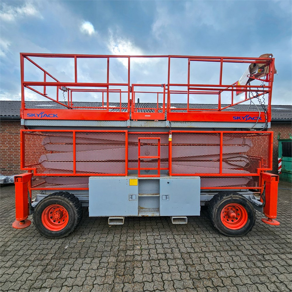 Skyjack SJ9250 - رافعات مقصية: صور 4 Skyjack SJ9250 - رافعات مقصية: صور 4