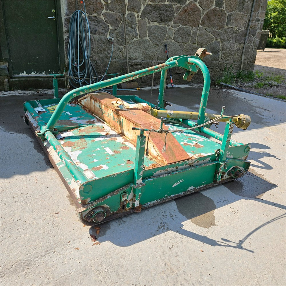 Spearhead Roller Mower - جزازة المروج: صور 1 Spearhead Roller Mower - جزازة المروج: صور 1