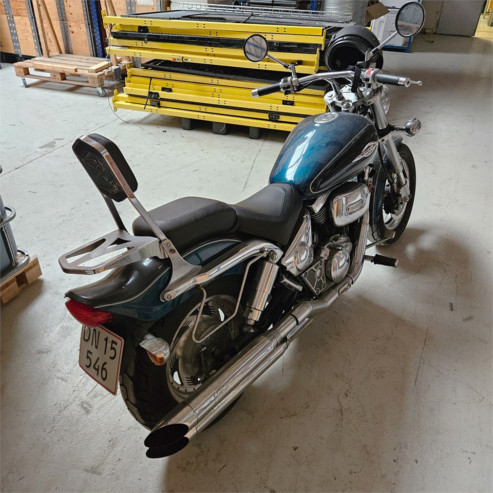 Suzuki Marauder VZ 800 - دراجة بخارية: صور 5 Suzuki Marauder VZ 800 - دراجة بخارية: صور 5