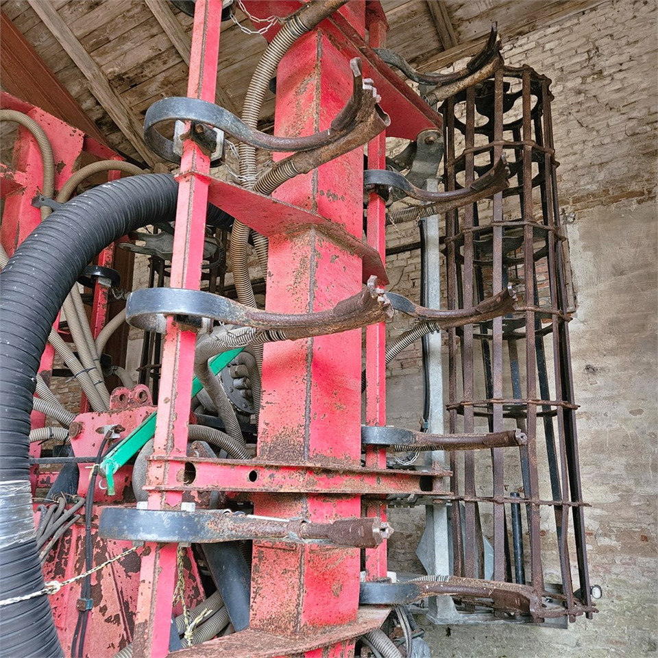 Thyregod FM-8000 Fieldmaster - آلات الأسمدة: صور 5 Thyregod FM-8000 Fieldmaster - آلات الأسمدة: صور 5