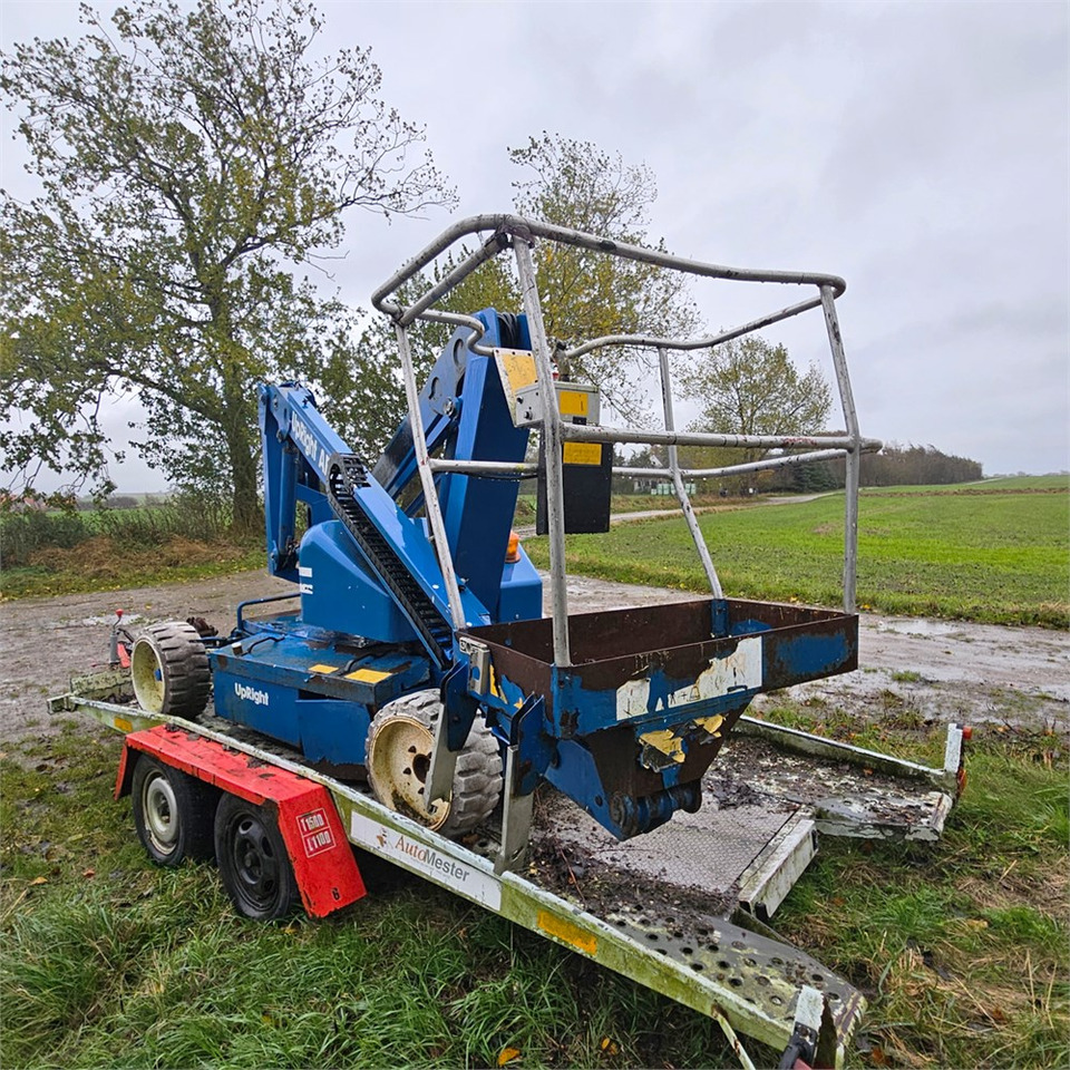 UpRight AB38 - رافعات سلة مفصلية: صور 4 UpRight AB38 - رافعات سلة مفصلية: صور 4