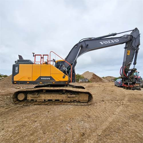 Volvo EC250 EL - حفارات زحافة: صور 3 Volvo EC250 EL - حفارات زحافة: صور 3