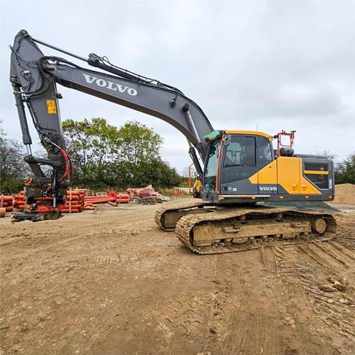 Volvo EC250 EL - حفارات زحافة: صور 1 Volvo EC250 EL - حفارات زحافة: صور 1