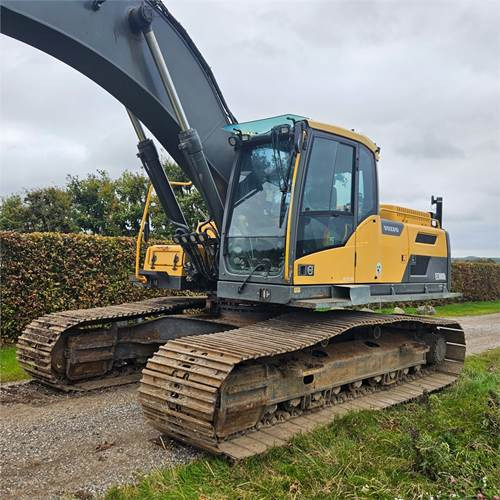 Volvo EC300 DL - حفارات زحافة: صور 2 Volvo EC300 DL - حفارات زحافة: صور 2