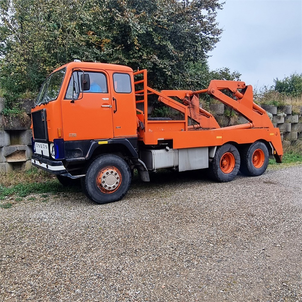 Volvo F 88 - شاحنات قابلة للفك شاحنة: صور 1 Volvo F 88 - شاحنات قابلة للفك شاحنة: صور 1