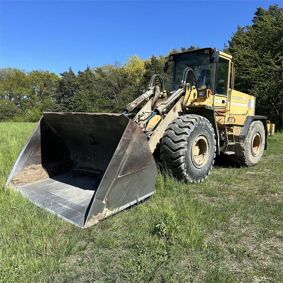 Volvo L120 - اللودر بعجل: صور 2 Volvo L120 - اللودر بعجل: صور 2