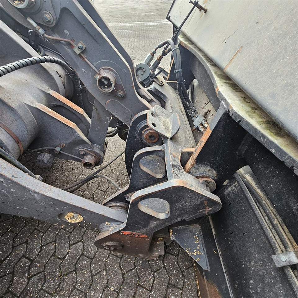 اللودر بعجل Volvo L150 G: صور 48