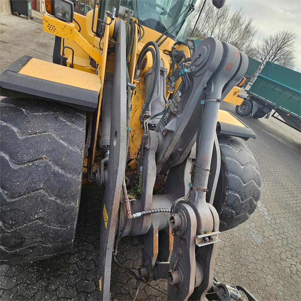 اللودر بعجل Volvo L150 G: صور 45