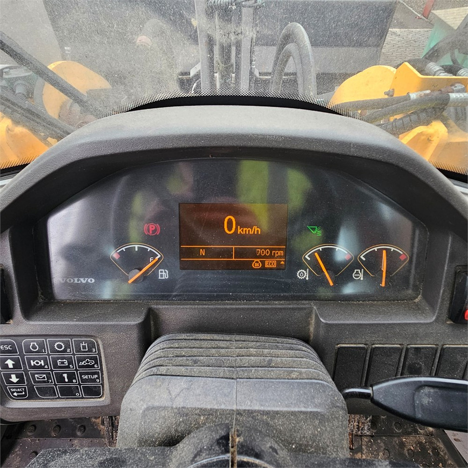 اللودر بعجل Volvo L150 G: صور 37