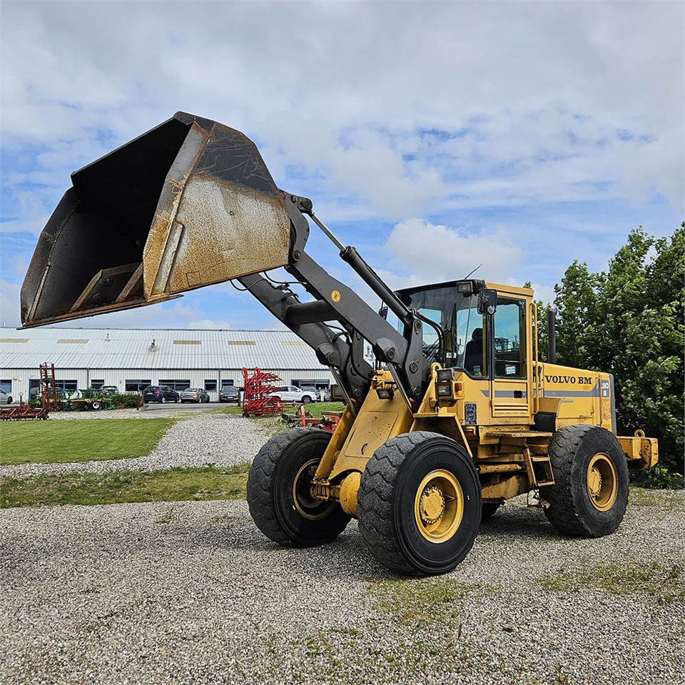 Volvo L90 B - اللودر بعجل: صور 2 Volvo L90 B - اللودر بعجل: صور 2