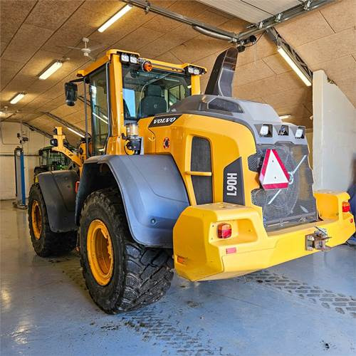 Volvo L90 H - اللودر بعجل: صور 3 Volvo L90 H - اللودر بعجل: صور 3