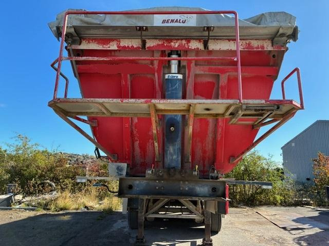 BFG 3 ESSIEUX - قلابة نصف مقطورة: صور 3 BFG 3 ESSIEUX - قلابة نصف مقطورة: صور 3