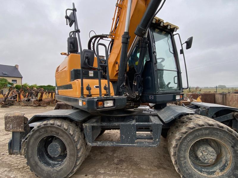 حفارة على عجلات Hyundai HW 140: صور 7 حفارة على عجلات Hyundai HW 140: صور 7