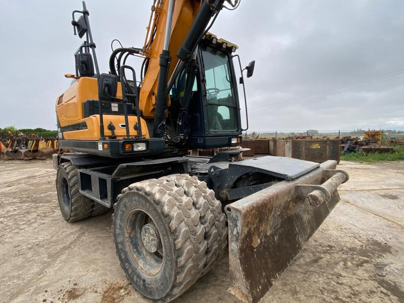 حفارة على عجلات Hyundai HW 140: صور 6 حفارة على عجلات Hyundai HW 140: صور 6