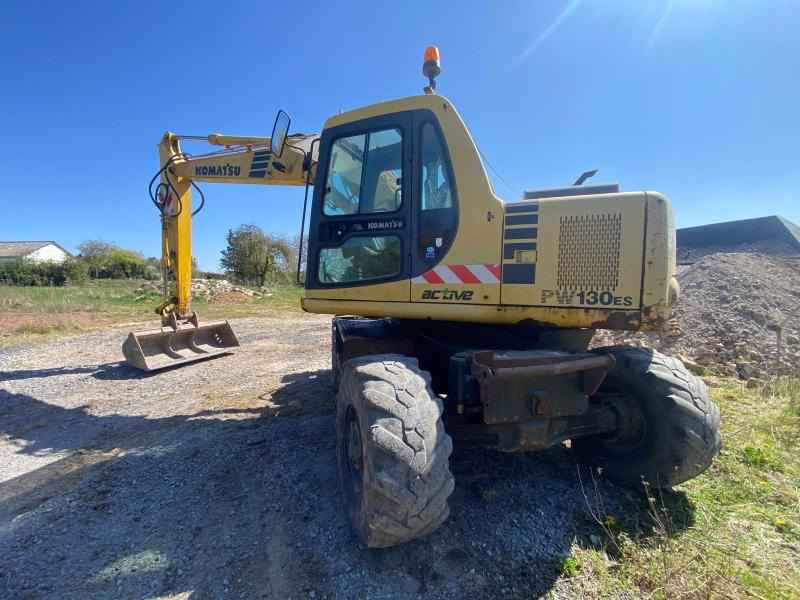 Komatsu PW 130ES-6K - حفارة على عجلات: صور 3 Komatsu PW 130ES-6K - حفارة على عجلات: صور 3