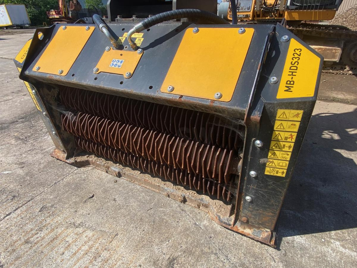 MB HDS 323 - بكت شيول - آلات البناء: صور 4 MB HDS 323 - بكت شيول - آلات البناء: صور 4