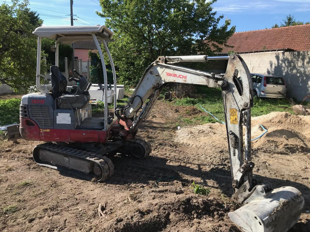 Takeuchi TB 219 - حفارة مصغرة: صور 1 Takeuchi TB 219 - حفارة مصغرة: صور 1