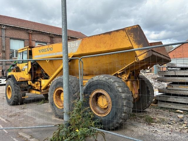 Volvo A 25B - شاحنة مفصلية: صور 3 Volvo A 25B - شاحنة مفصلية: صور 3