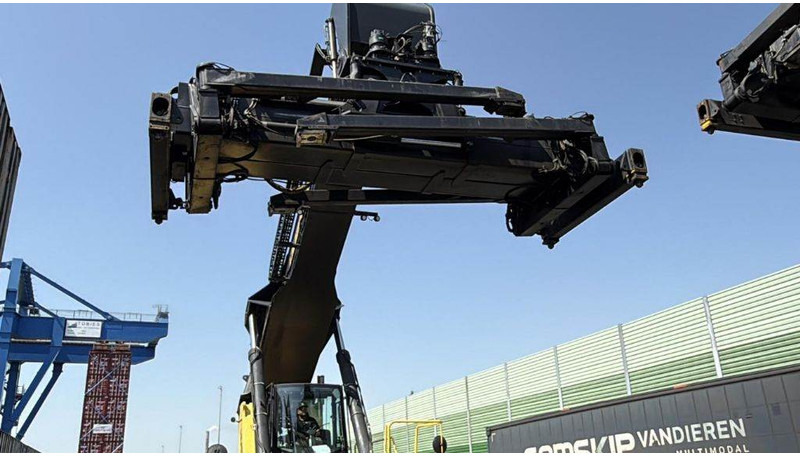 Hyster RS4636IH - رافعات حاويات: صور 4 Hyster RS4636IH - رافعات حاويات: صور 4