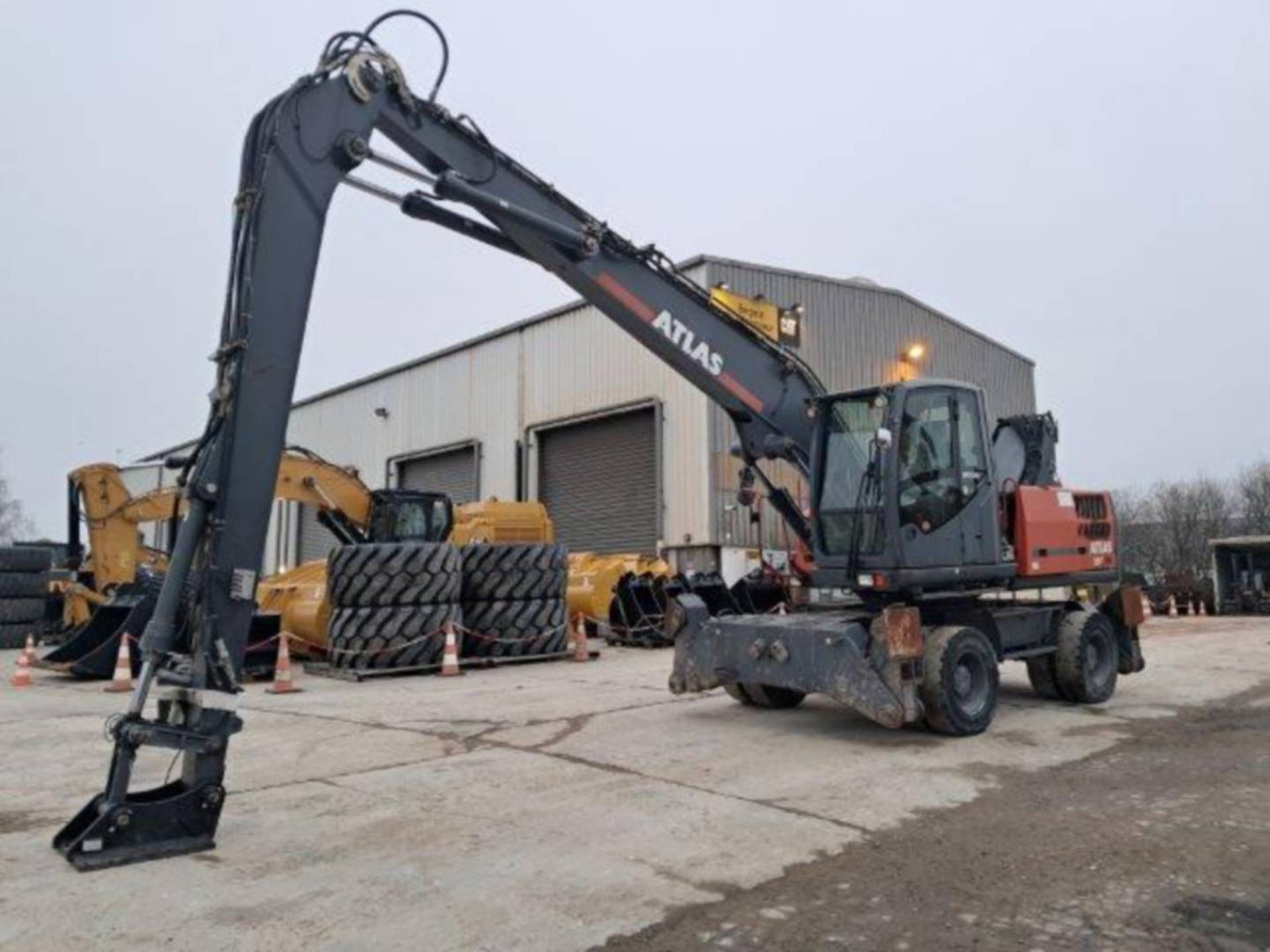 ATLAS-WEYHAUSEN 250MH - حفارة على عجلات: صور 1 ATLAS-WEYHAUSEN 250MH - حفارة على عجلات: صور 1