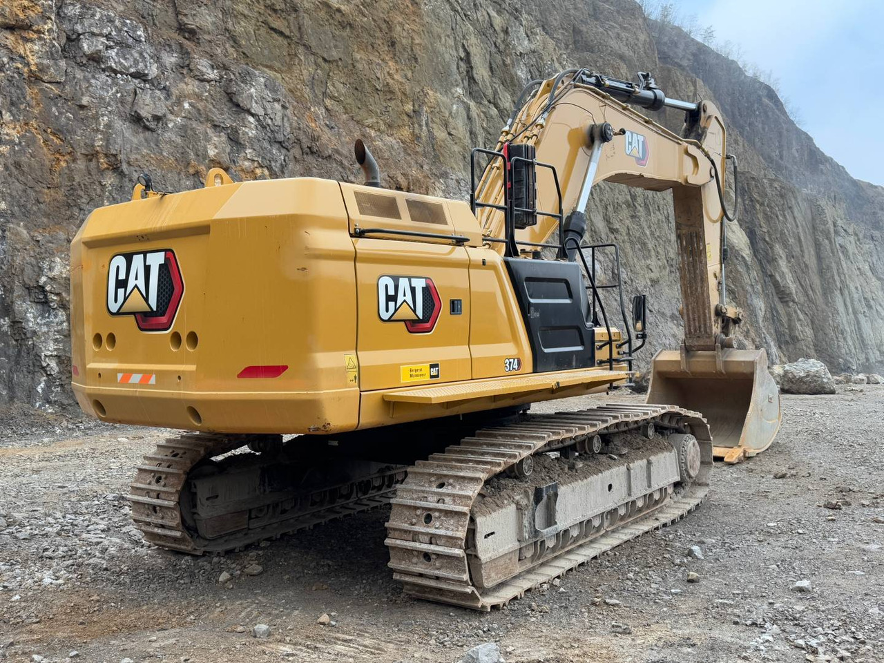CAT 374-07 - حفارات زحافة: صور 3 CAT 374-07 - حفارات زحافة: صور 3