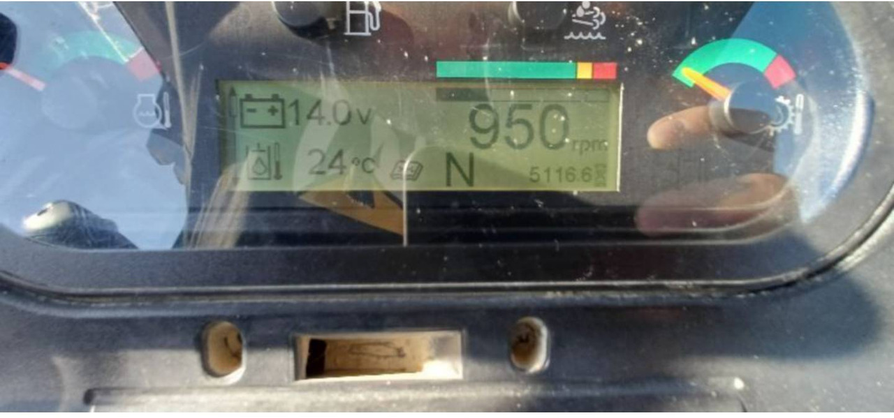 CAT 432F2 - حفار متعدد الاستخدام: صور 4 CAT 432F2 - حفار متعدد الاستخدام: صور 4