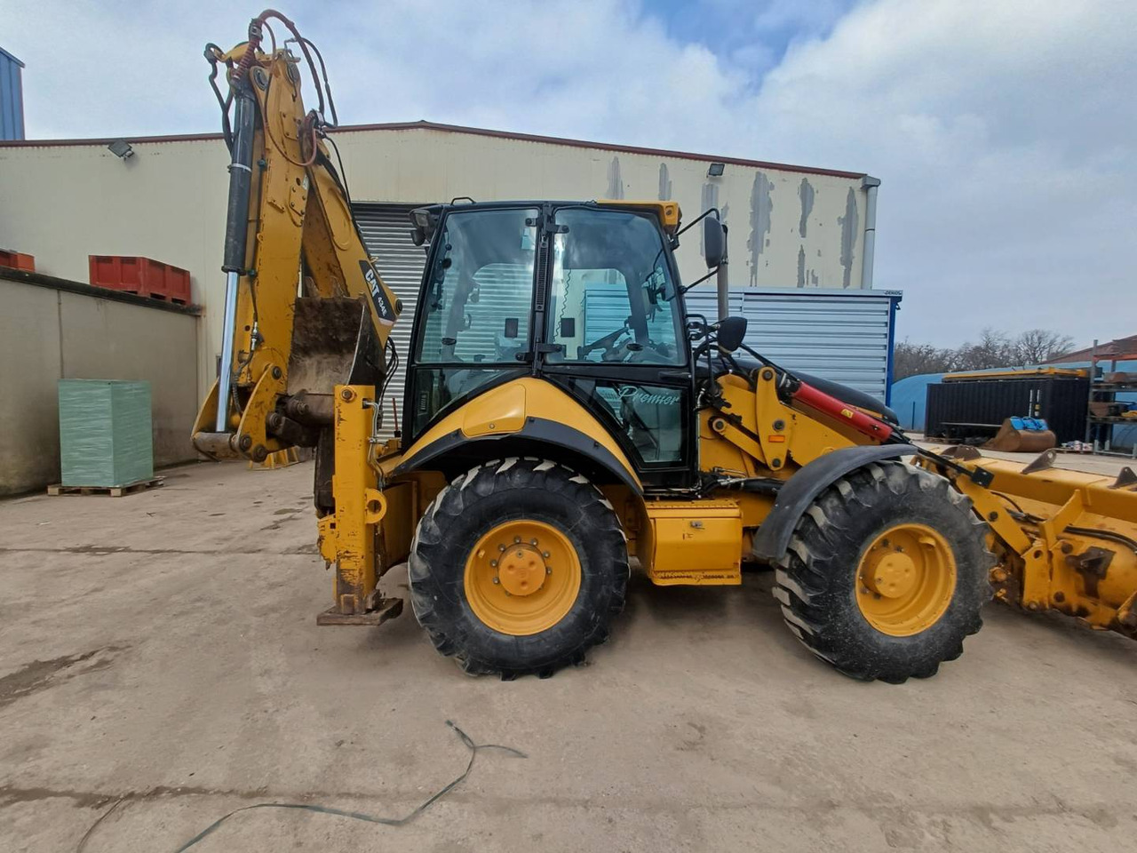 CAT 434E - حفار متعدد الاستخدام: صور 1 CAT 434E - حفار متعدد الاستخدام: صور 1