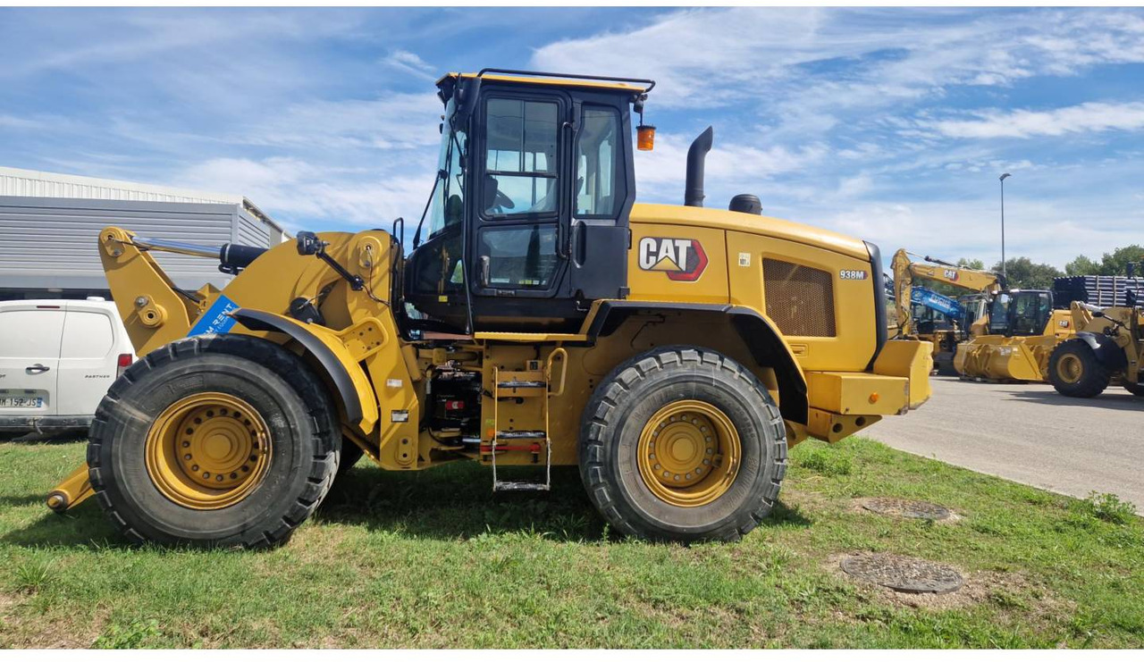 CAT 938M - اللودر بعجل: صور 1 CAT 938M - اللودر بعجل: صور 1
