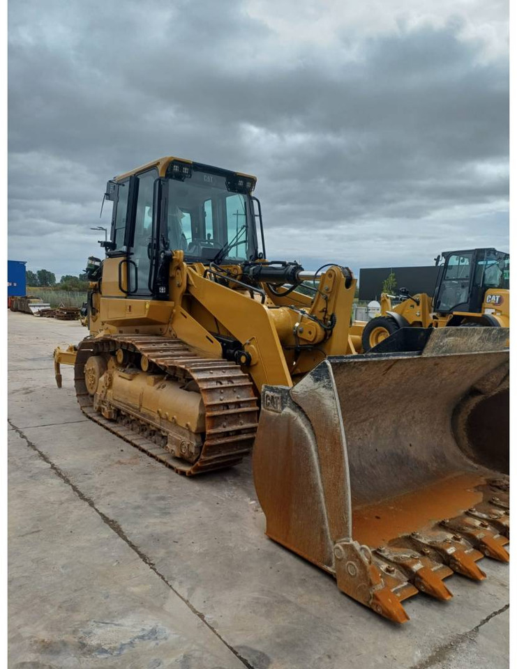 CAT 963 - اللودر المجنزر: صور 2 CAT 963 - اللودر المجنزر: صور 2