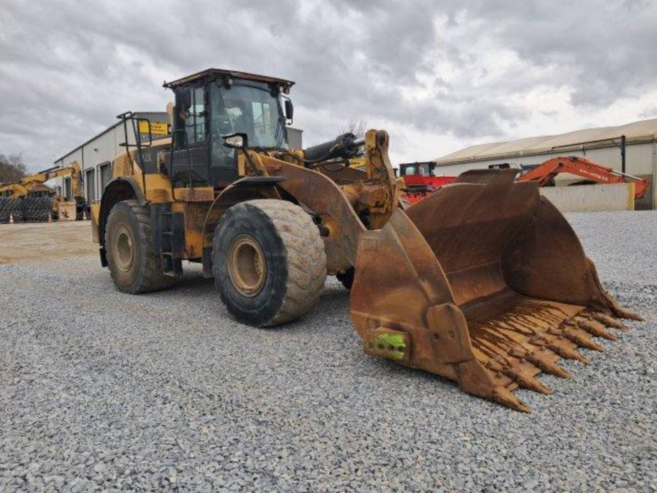CAT 972K - اللودر بعجل: صور 2 CAT 972K - اللودر بعجل: صور 2