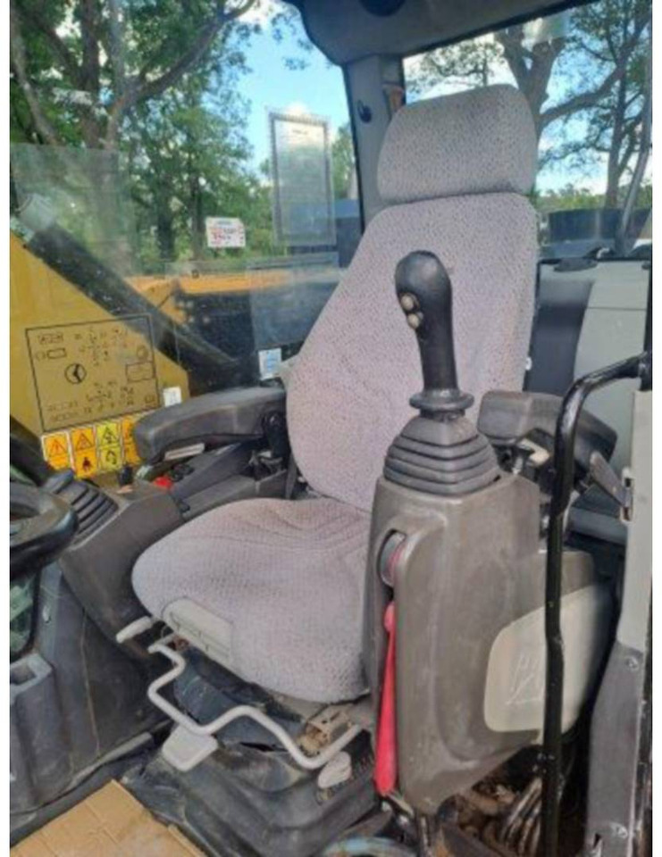 حفارة على عجلات CAT M315F IVC: صور 18