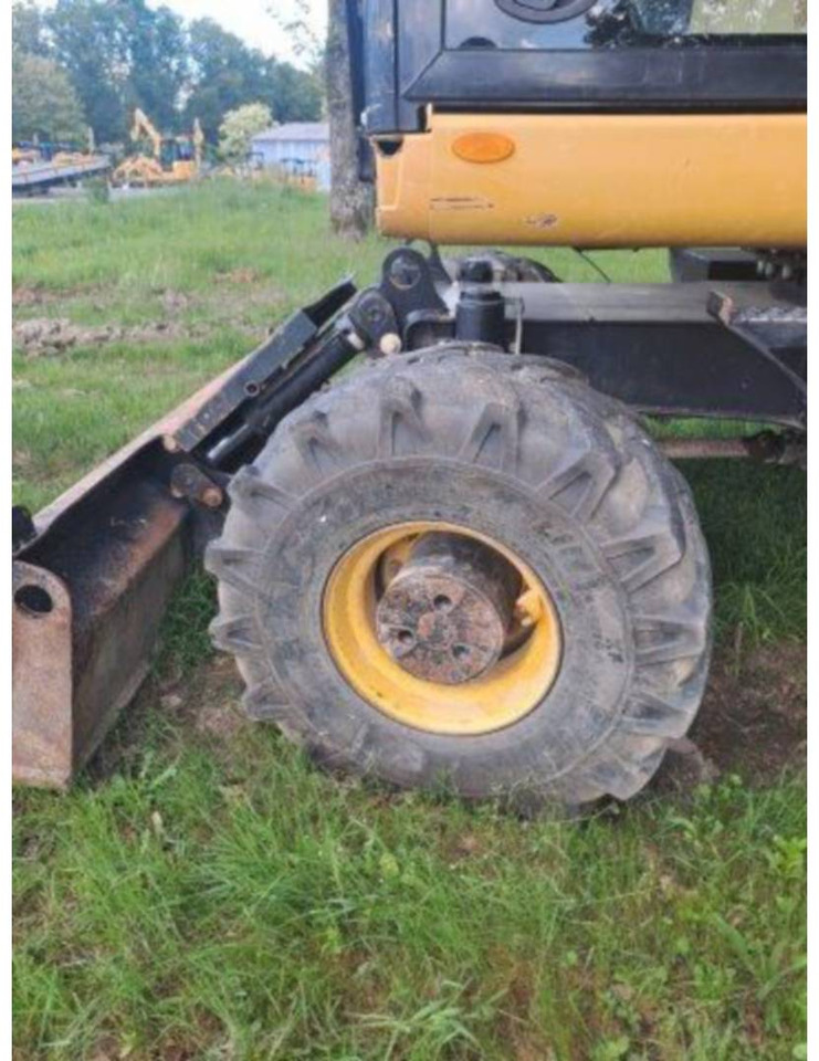 حفارة على عجلات CAT M315F IVC: صور 17