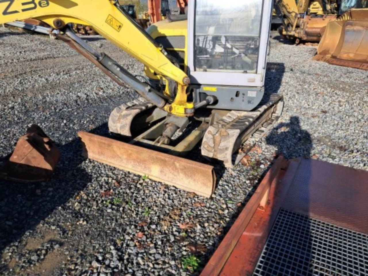 WACKER CORPORATION 50Z3 - حفارات زحافة: صور 4 WACKER CORPORATION 50Z3 - حفارات زحافة: صور 4