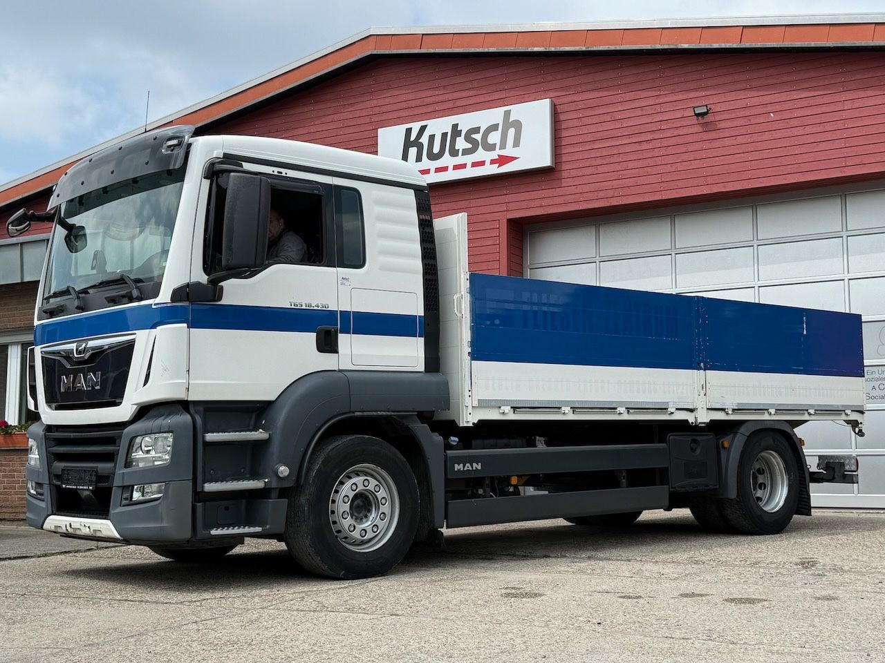 MAN TGS 18.430 BL Pritsche 5,50m, EURO 6D - شاحنات مسطحة: صور 1 MAN TGS 18.430 BL Pritsche 5,50m, EURO 6D - شاحنات مسطحة: صور 1