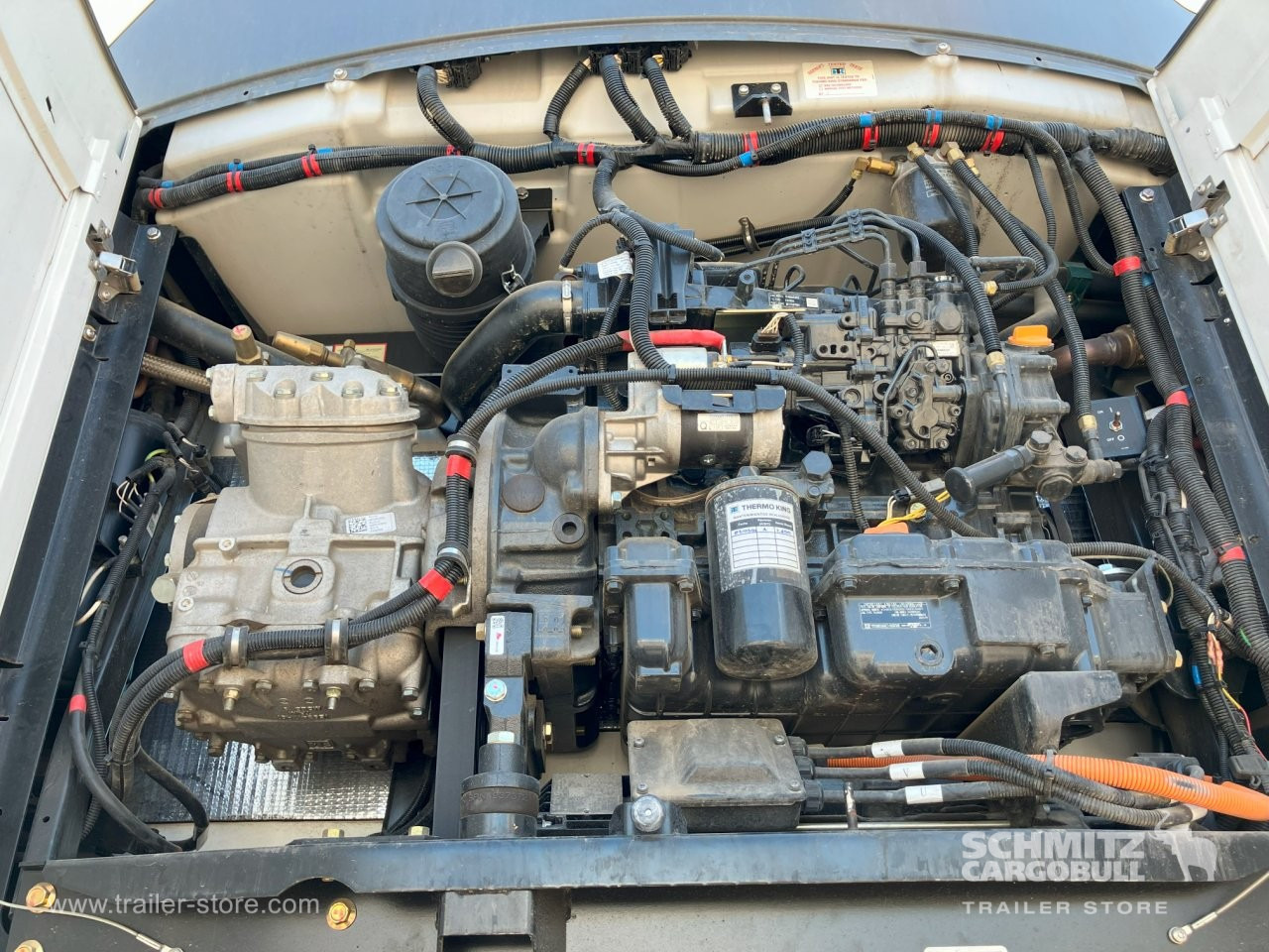 SCHMITZ Semiremolque Frigo Standard Double deck - متساوي نصف مقطورة: صور 5 SCHMITZ Semiremolque Frigo Standard Double deck - متساوي نصف مقطورة: صور 5