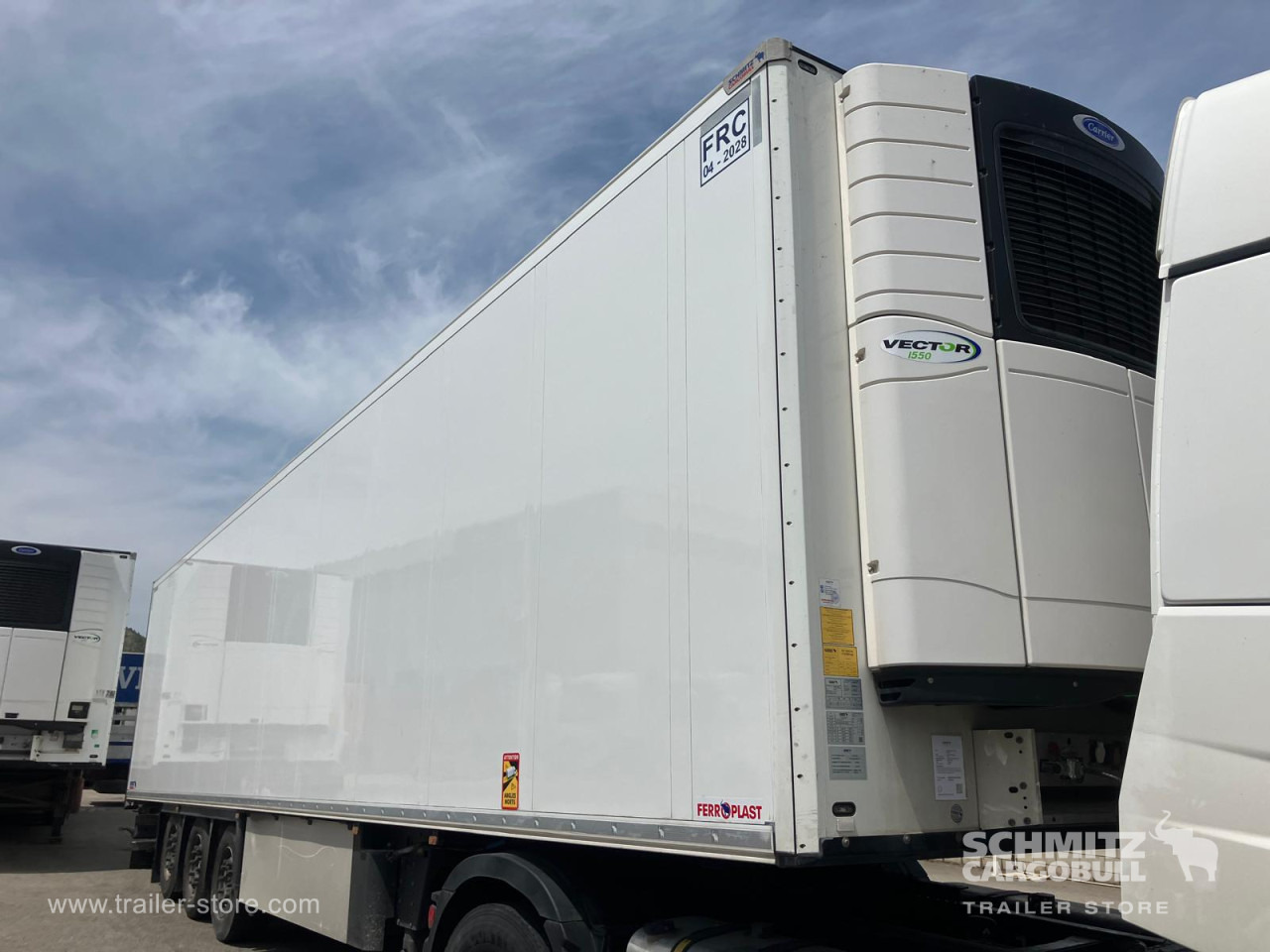 متساوي نصف مقطورة SCHMITZ Semiremolque Frigo Standard Double deck: صور 1