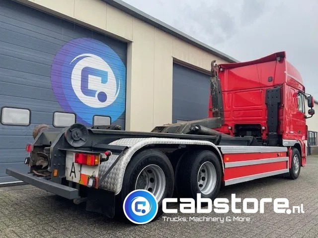 DAF XF 105 .460 FAS Euro 5 - 25 ton's Haakarmsysteem - Hooklift - Abrolkipper - Year 2006 - ANALOG TACHO - شاحنة ذات الخطاف: صور 2 DAF XF 105 .460 FAS Euro 5 - 25 ton's Haakarmsysteem - Hooklift - Abrolkipper - Year 2006 - ANALOG TACHO - شاحنة ذات الخطاف: صور 2
