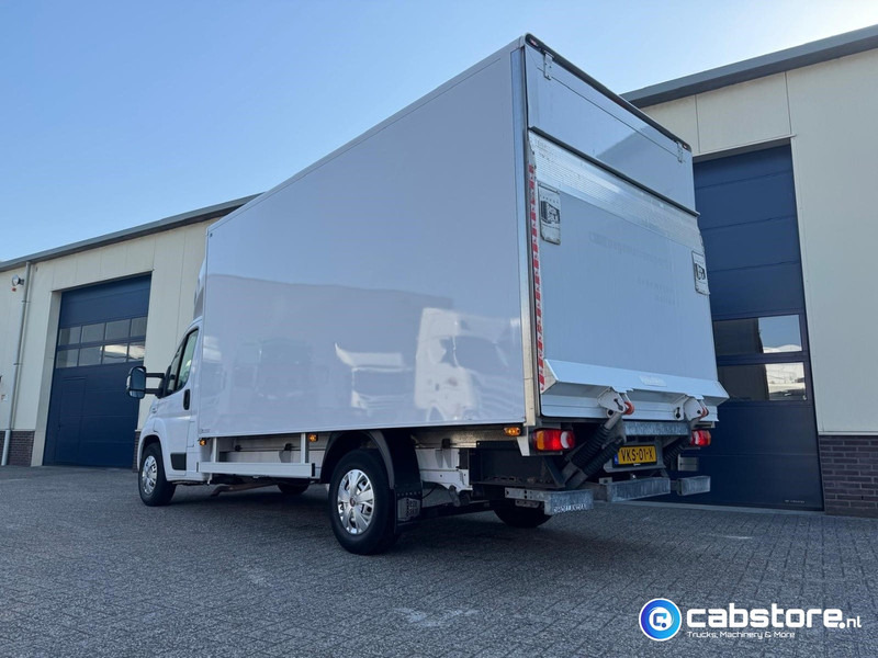 Fiat Ducato 2.3 Multijet 160 Pk Euro 6 - Bouwjaar 2021 - Handgeschakeld 6 speed - Airco - 3 zitplaatsen - Laadklep - بصندوق مغلق شاحنة: صور 3 Fiat Ducato 2.3 Multijet 160 Pk Euro 6 - Bouwjaar 2021 - Handgeschakeld 6 speed - Airco - 3 zitplaatsen - Laadklep - بصندوق مغلق شاحنة: صور 3