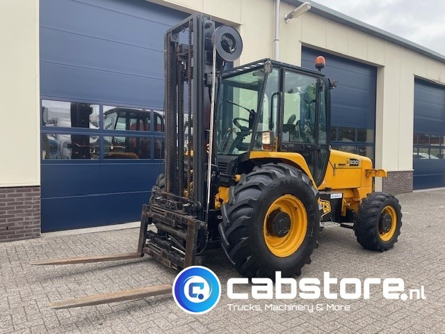 JCB 930 Off-Road forklift - Ruwterrein heftruck -Bouwjaar 2008 - 4x4 - 4WD - Side shift - Vorkverstelling - 550 cm hefhoogte - شاحنات الطرق الوعرة: صور 5 JCB 930 Off-Road forklift - Ruwterrein heftruck -Bouwjaar 2008 - 4x4 - 4WD - Side shift - Vorkverstelling - 550 cm hefhoogte - شاحنات الطرق الوعرة: صور 5