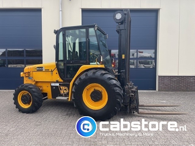 JCB 930 Off-Road forklift - Ruwterrein heftruck -Bouwjaar 2008 - 4x4 - 4WD - Side shift - Vorkverstelling - 550 cm hefhoogte - شاحنات الطرق الوعرة: صور 1 JCB 930 Off-Road forklift - Ruwterrein heftruck -Bouwjaar 2008 - 4x4 - 4WD - Side shift - Vorkverstelling - 550 cm hefhoogte - شاحنات الطرق الوعرة: صور 1
