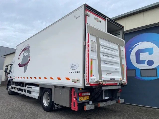 Renault D-19 Wide 4x2 Koelwagen D-19 Wide 4x2 Euro 6 Koelwagen - Kuhlkoffer - Frigo -Thermobox - Year 2015 - CHEREAU BOX - CARRIER Supra 850U - مبردة شاحنة: صور 3 Renault D-19 Wide 4x2 Koelwagen D-19 Wide 4x2 Euro 6 Koelwagen - Kuhlkoffer - Frigo -Thermobox - Year 2015 - CHEREAU BOX - CARRIER Supra 850U - مبردة شاحنة: صور 3