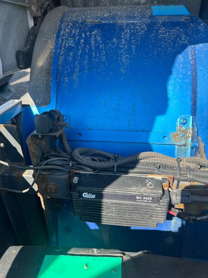 شاحنة ذات الخطاف DAF XF 530 6x2*4: صور 25