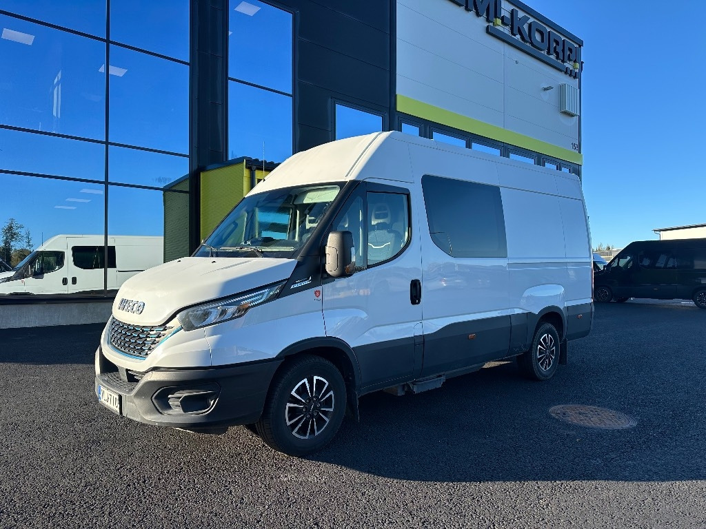 Iveco Daily 35S14 CNG A8 Huom! 6hlö PAKETTIAUTO - فان: صور 1 Iveco Daily 35S14 CNG A8 Huom! 6hlö PAKETTIAUTO - فان: صور 1