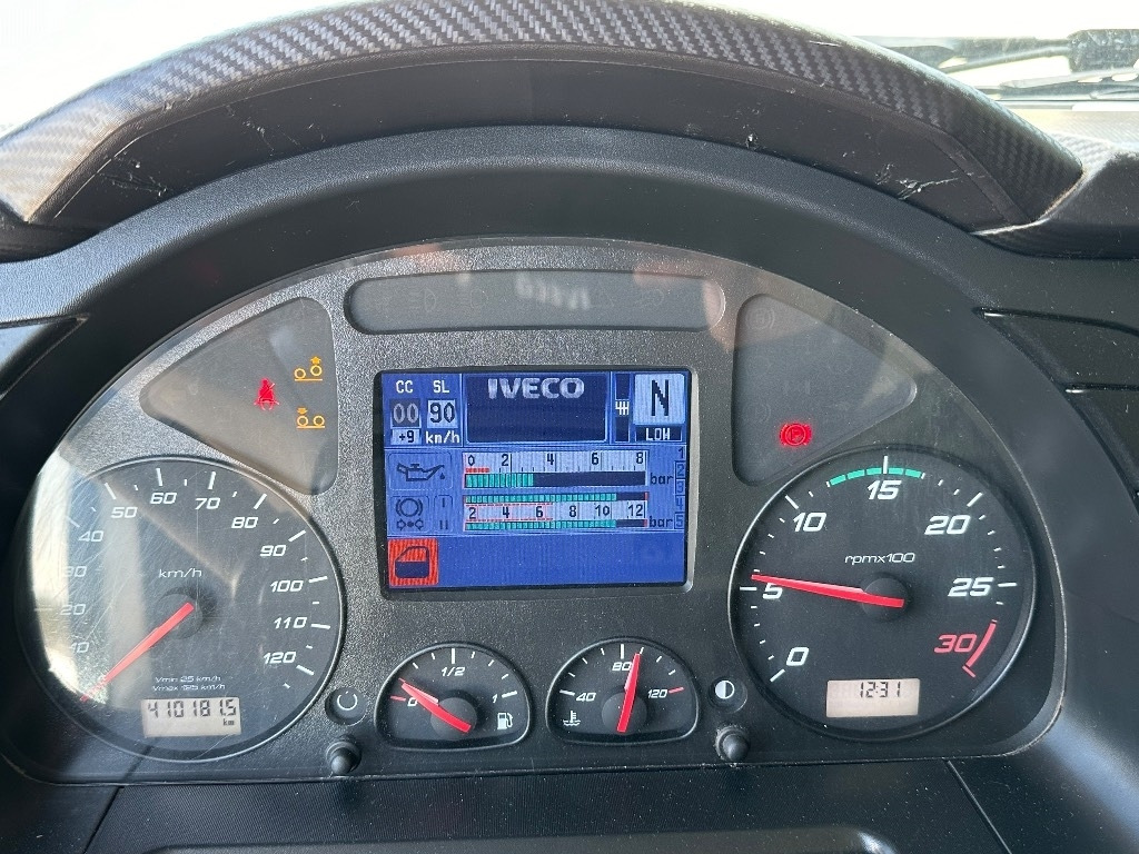Iveco Stralis 260S33 6x2*4 CNG  إيجار Iveco Stralis 260S33 6x2*4 CNG: صور 16