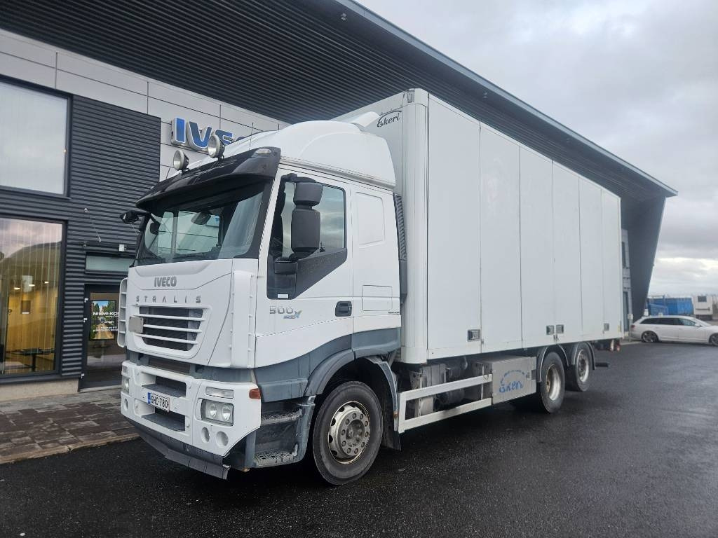 Iveco Stralis 6x2  - بصندوق مغلق شاحنة: صور 1 Iveco Stralis 6x2  - بصندوق مغلق شاحنة: صور 1