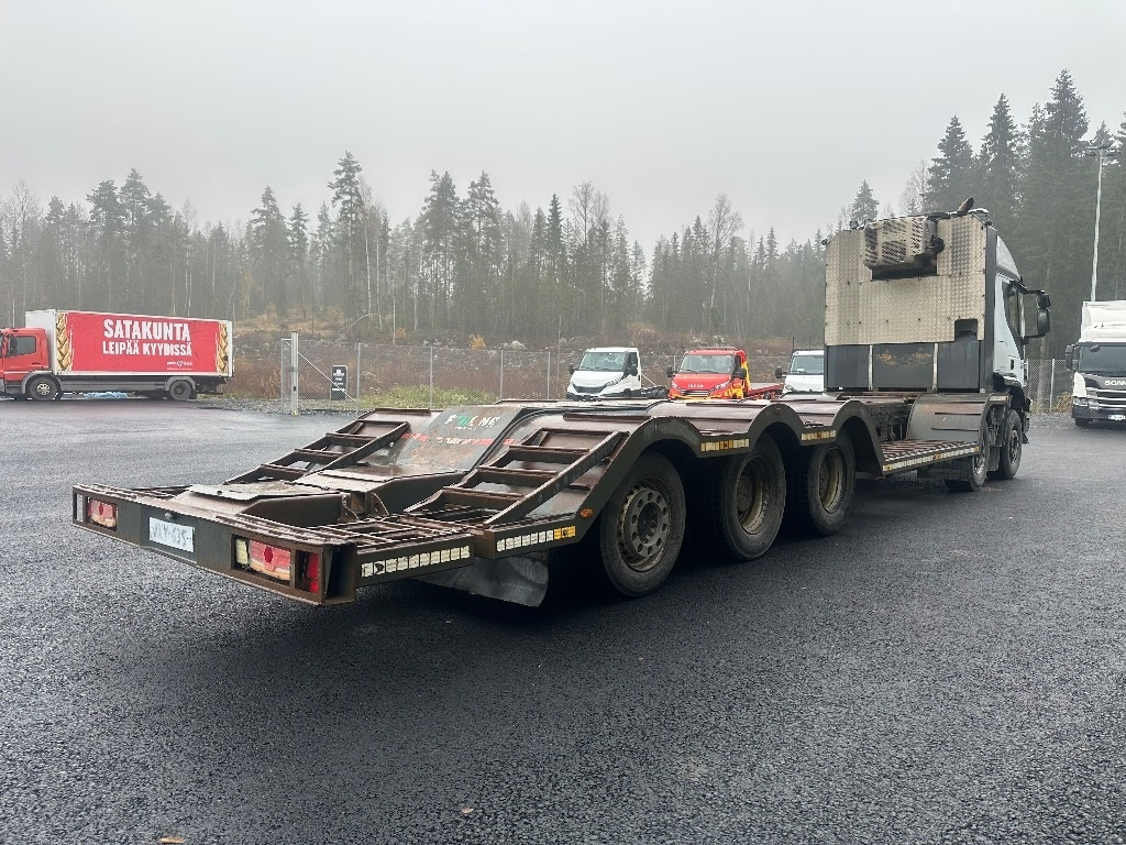 Iveco Trakker AT410T500 10x4 - شاحنة قطع الأشجار: صور 4 Iveco Trakker AT410T500 10x4 - شاحنة قطع الأشجار: صور 4