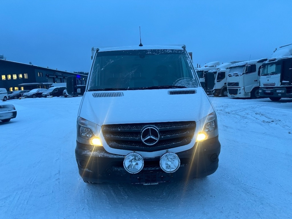 Mercedes-Benz Sprinter 316 Huoltoauto - الشاحنات الصغيرة صندوق مغلق: صور 2 Mercedes-Benz Sprinter 316 Huoltoauto - الشاحنات الصغيرة صندوق مغلق: صور 2