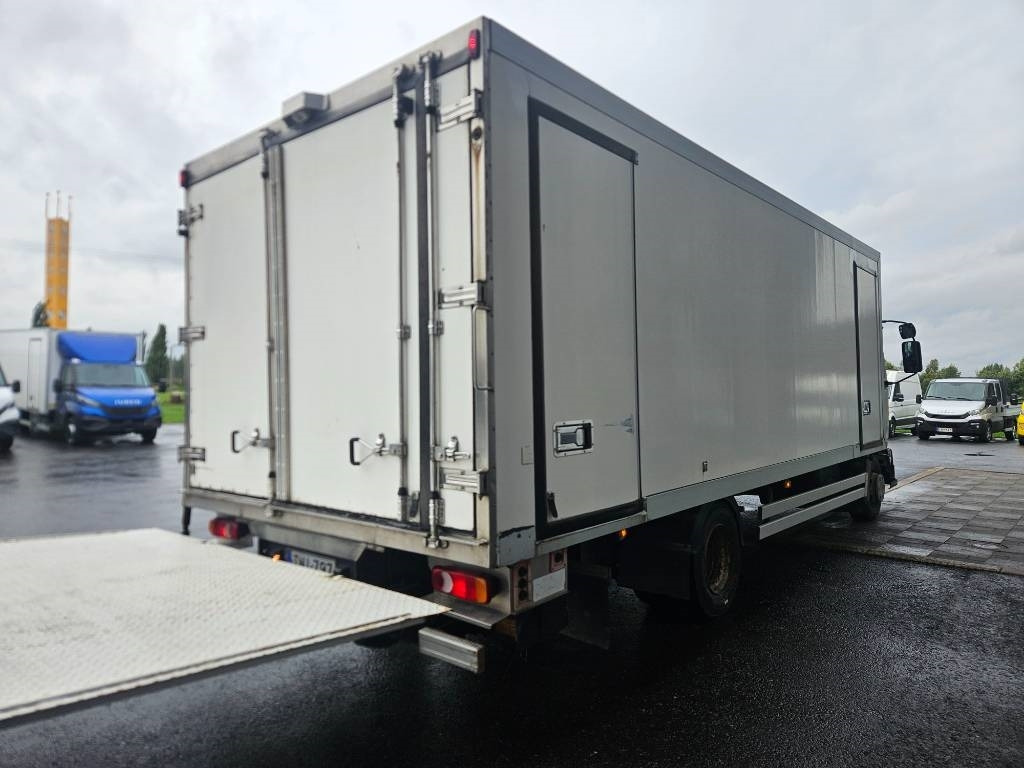 Renault Midlum 220  - مبردة شاحنة: صور 3 Renault Midlum 220  - مبردة شاحنة: صور 3