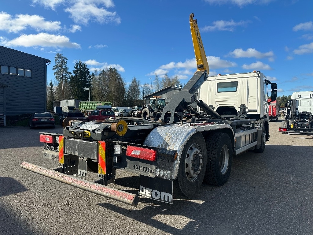 Scania P 360 - شاحنة ذات الخطاف: صور 3 Scania P 360 - شاحنة ذات الخطاف: صور 3