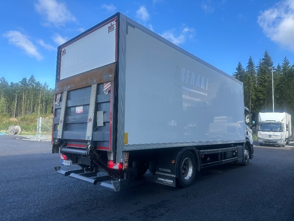 Scania P250  - بصندوق مغلق شاحنة: صور 4 Scania P250  - بصندوق مغلق شاحنة: صور 4